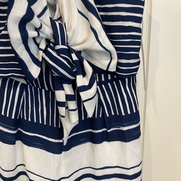 NWT Lulu’s Delphi Blue and White Striped Romper Tie-Front Strapless - Picture 6 of 9